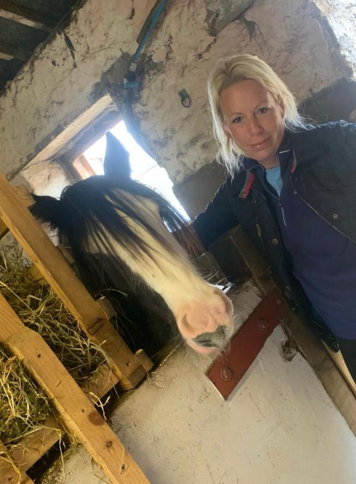 Ms Helen Newton